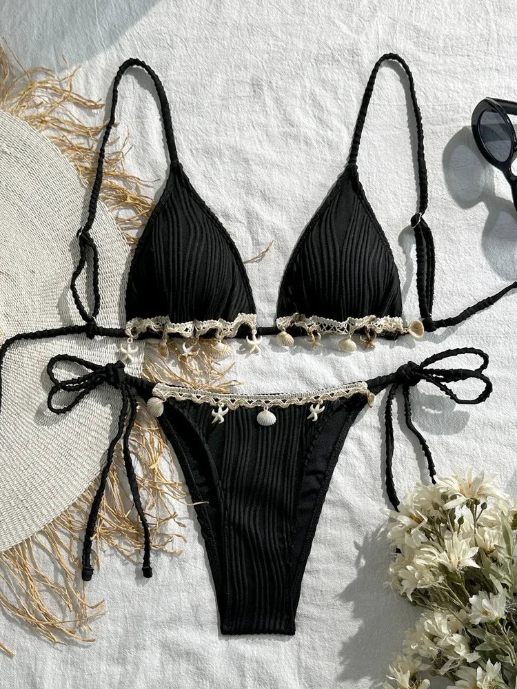 Ensemble bikini rayé à lacets